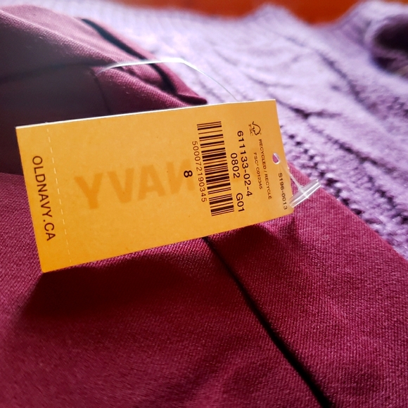 Old Navy High Waisted Pixie Flare pants Maroon 2 for 20 - Picture 6 of 8